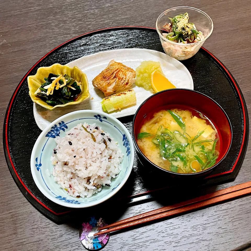 のどぐろ酒塩焼きと副菜でほっこり晩御飯|yukki-----さん