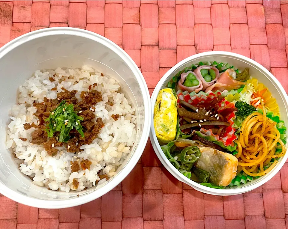 中学生息子のお弁当🍱 アスパラベーコンと鮭のバター焼き弁当🍱|Snow10さん