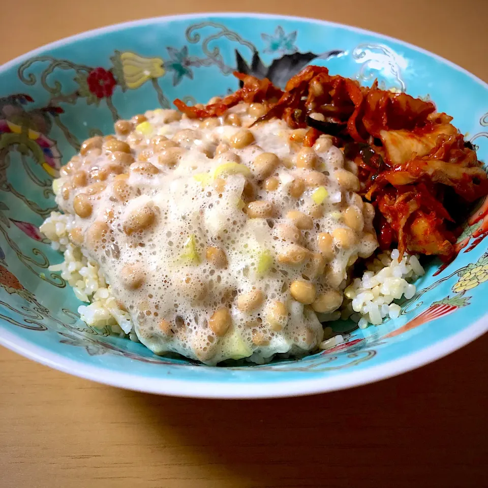 #vegan 
納豆とキムチの丼|makiko_aさん