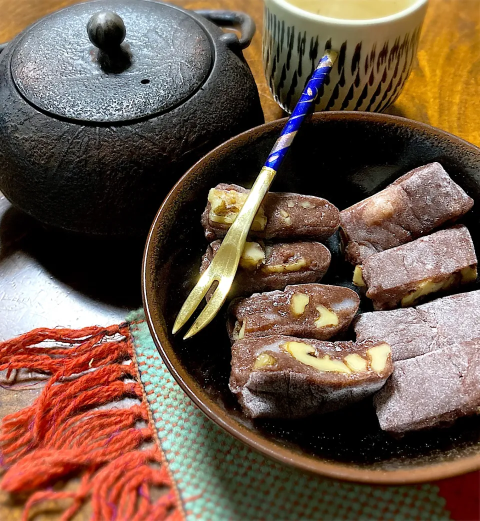 お餅で作る 青森くぢらもち|ななごさん