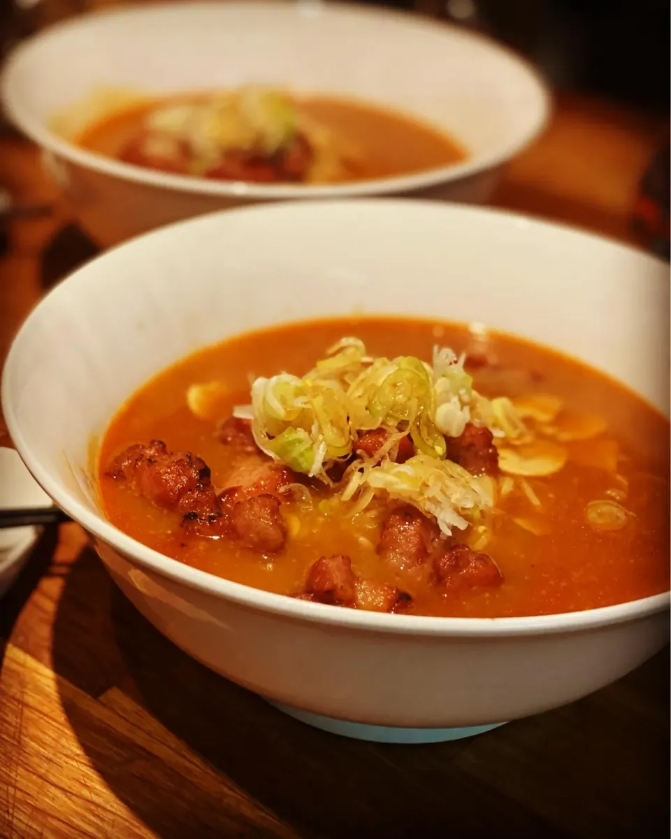 Dinner ! Dinner ! 
Ramen Night 
Miso Stock Soup flavored with Garlic & Vinegar with Fresh Noodles 
🍜 
#noodles #soup #ramen #chefemanuel 
#homemade 
#homecooki|Emanuel Hayashiさん