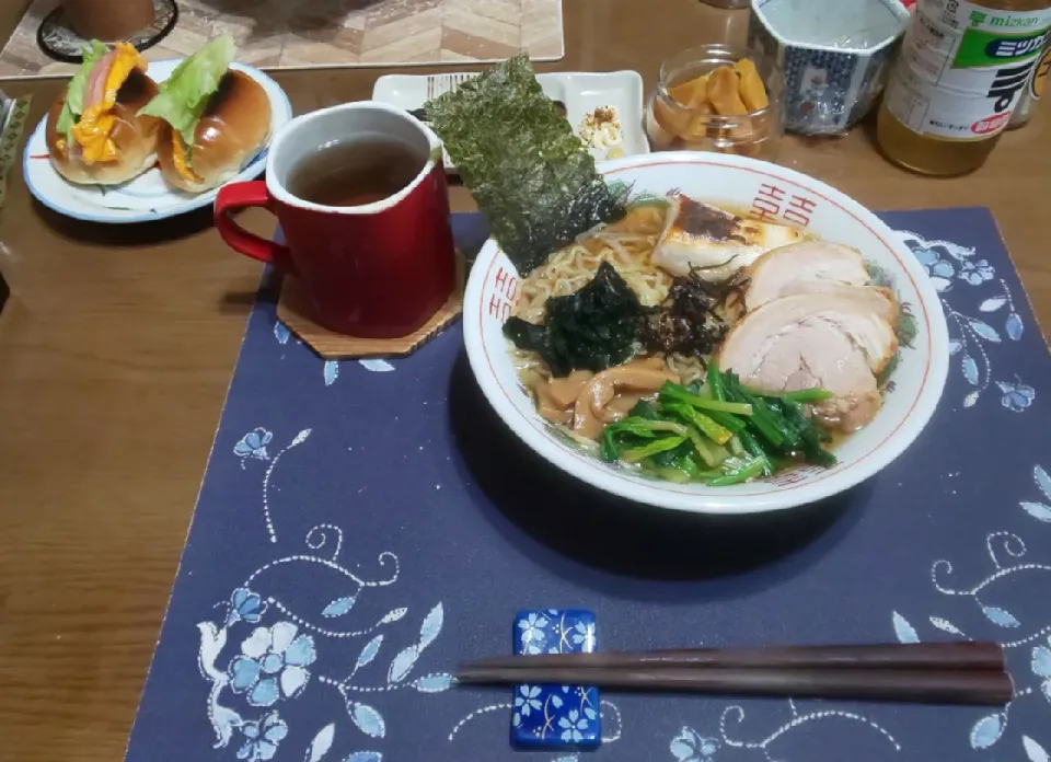 特製ラーメン(昼飯)|enarinさん