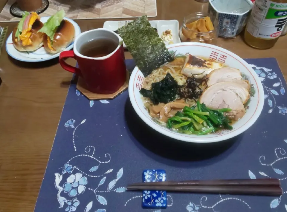 特製ラーメン(昼飯)|enarinさん