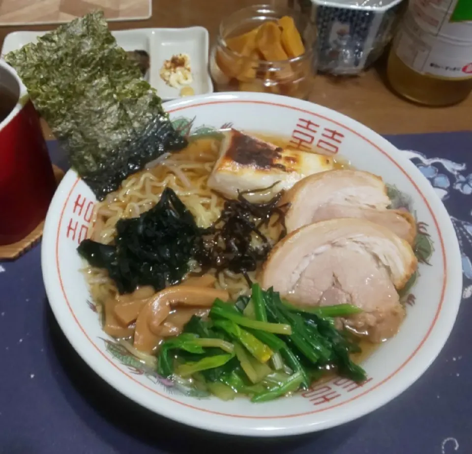 Snapdishの料理写真:網焼き餅入りもやし醤油ラーメン|enarinさん