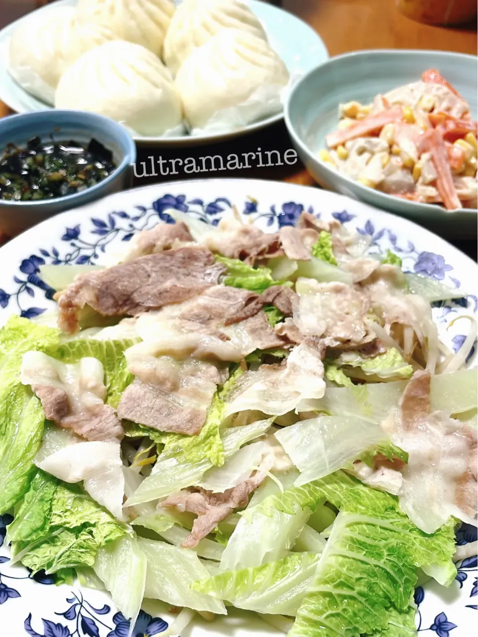 Snapdishの料理写真:＊豚肉白菜の蒸ししゃぶサラダ、にら醤油ダレで♪＊|ultramarineさん