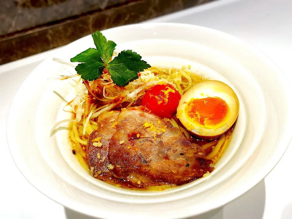 Snapdishの料理写真:新潟　生姜醤油ラーメン　壱|ジャパニーズラーメンマンさん