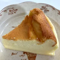 Snapdishの料理写真:しぼんだスフレチーズケーキ|麹ラブかっかさん