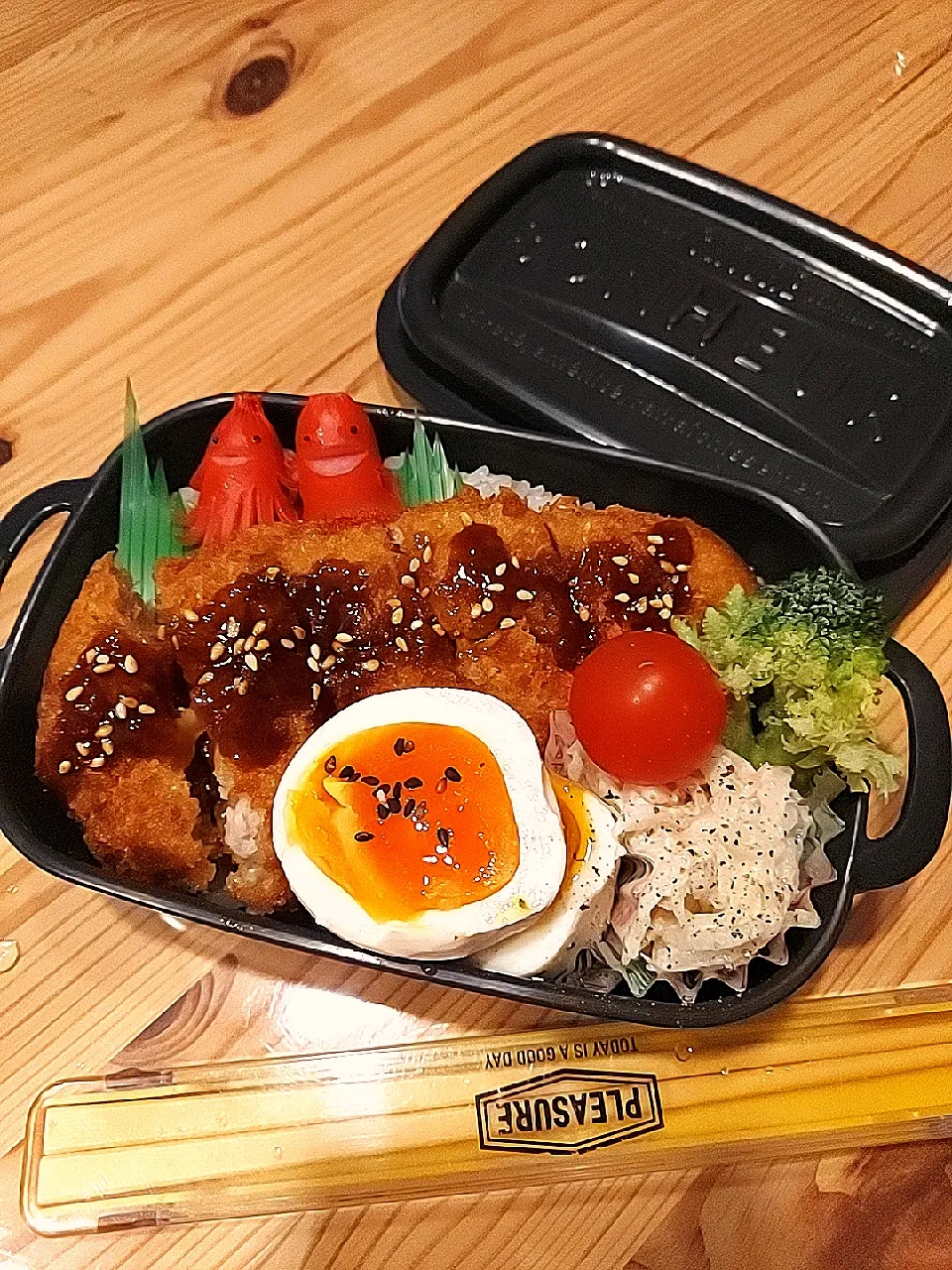 Snapdishの料理写真:2023.1.19 娘弁当🍱|あずきラテさん