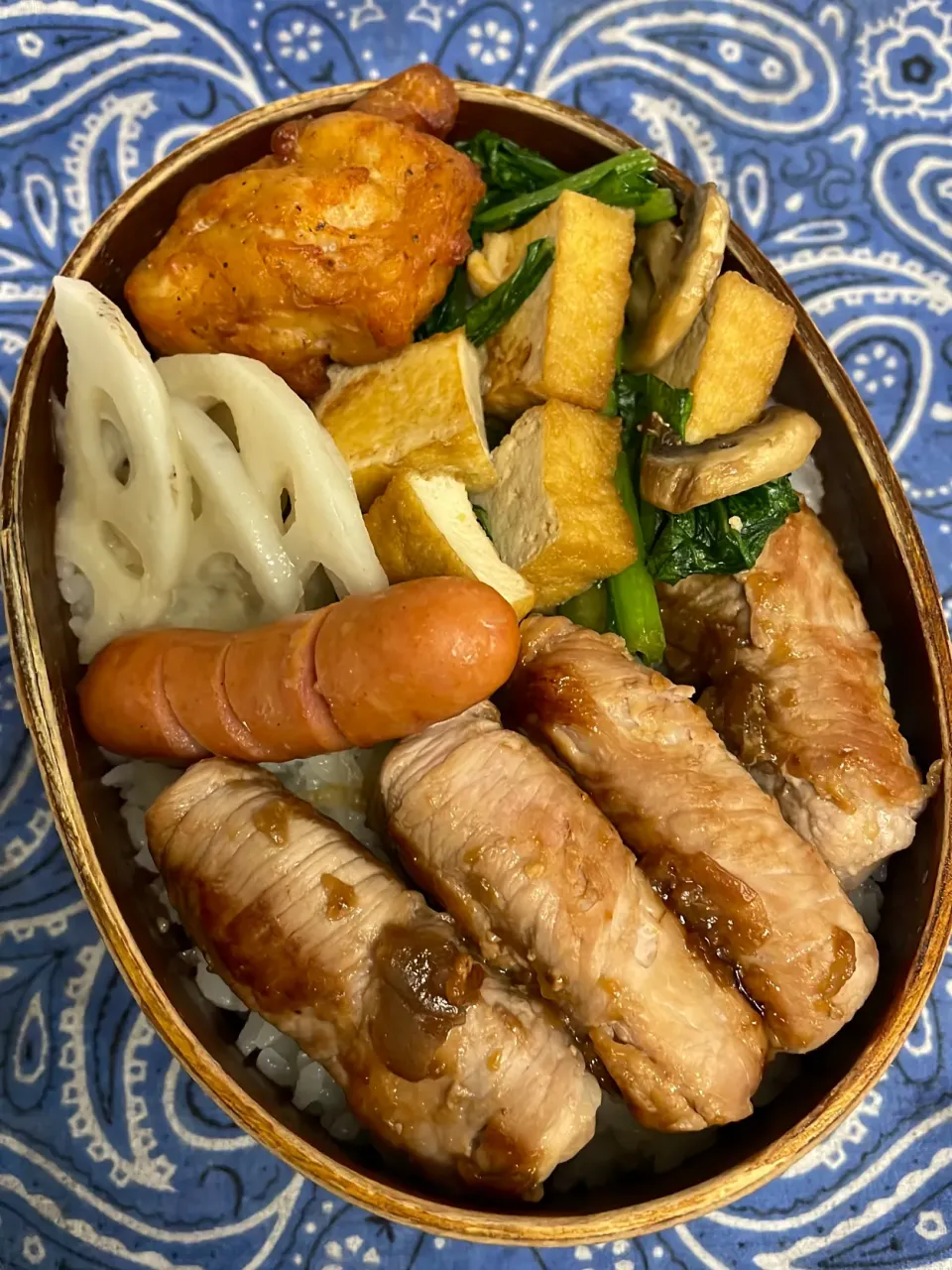 Snapdishの料理写真:長芋豚肉巻き梅味、厚揚げと小松菜オイスター、蓮根酢ばす、冷凍唐揚げ、ピリ辛ウインナー|ちあぽんさん