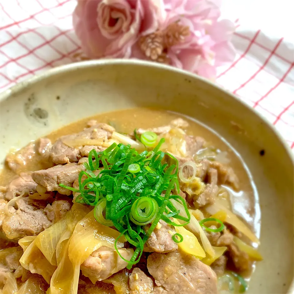 からあげビールさんの料理 【おうち居酒屋ごはん】ご飯が進む♪豚ヒレ肉の辛味噌おろしぽん酢|chicaocafeさん