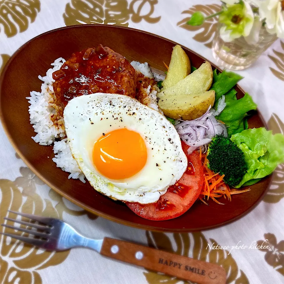 ロコモコ風ランチプレートで、ハワ〜イなおうちカフェ😋🌺🌴|ナツ1224さん