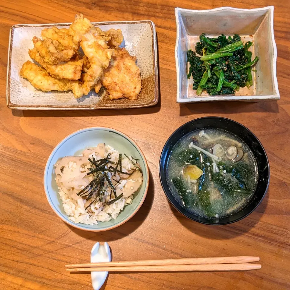 ほうれん草胡麻和え
しじみの味噌汁
蓮根入り鯛めし
鶏胸肉のカレー風味唐揚げ|ちくさん