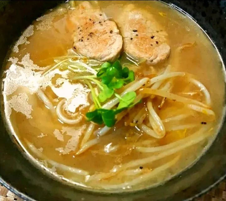 塩ラーメン🍜🍥|☺にこまるキッチン🍴さん