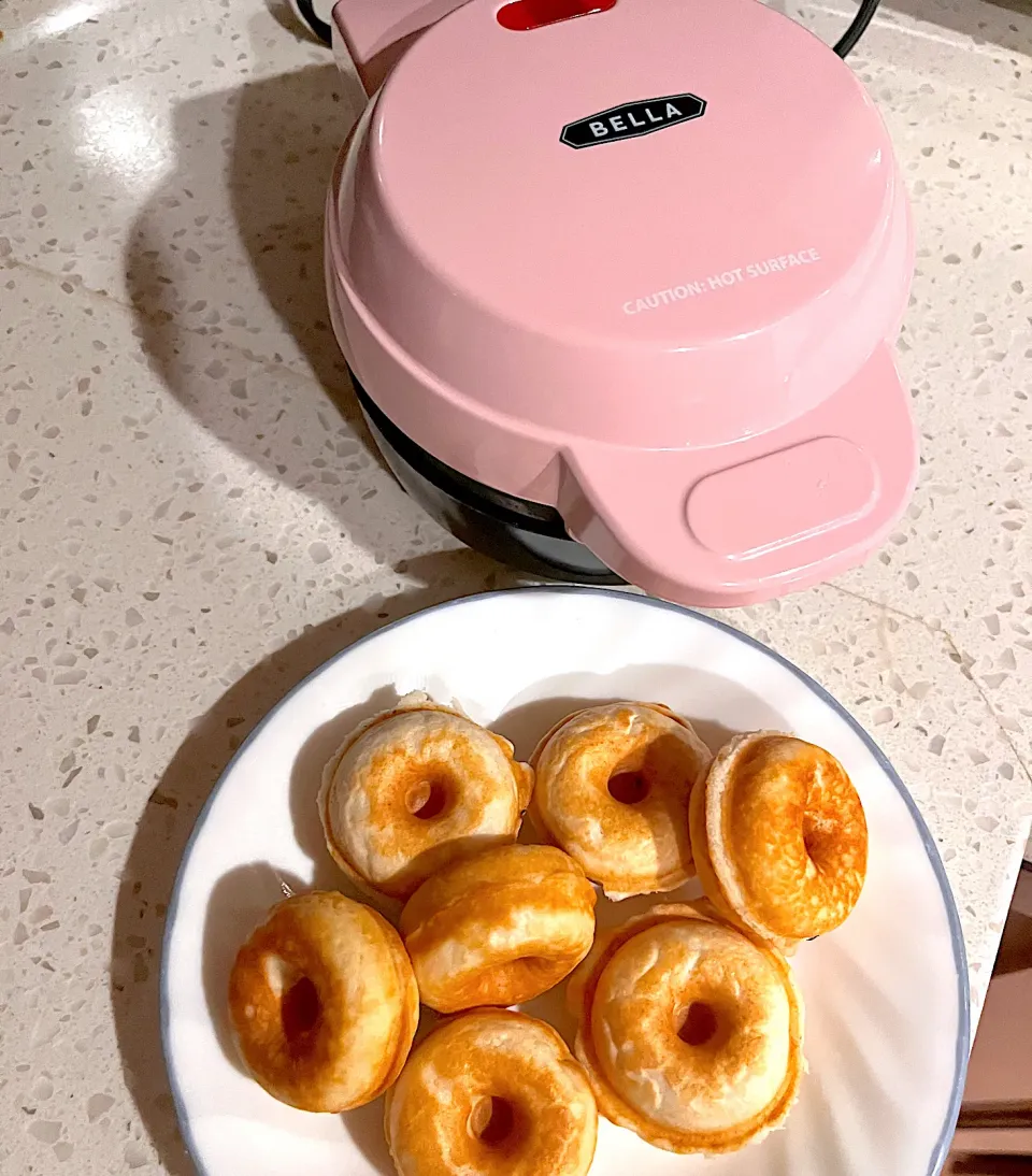 Snapdishの料理写真:Mini bella donuts|🌺IAnneさん