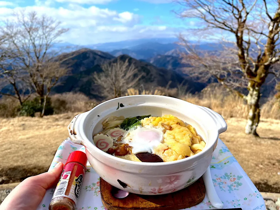 鍋割山の鍋焼きうどん|じょんさん