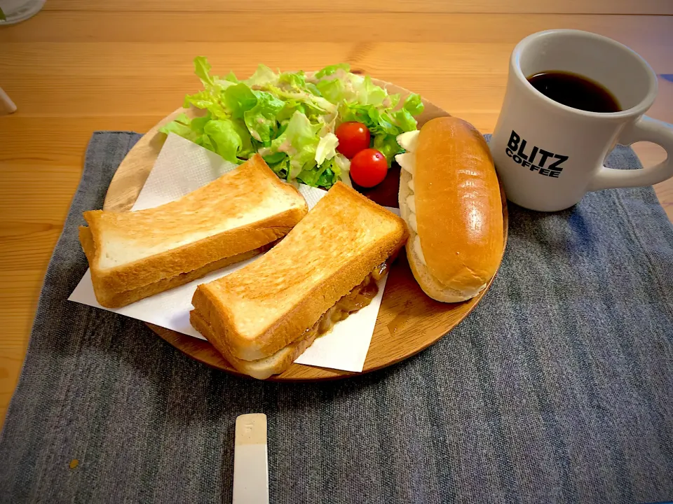 2023/1/21 朝ごはん🍞失敗カレートースト🍛|ひーちゃんさん