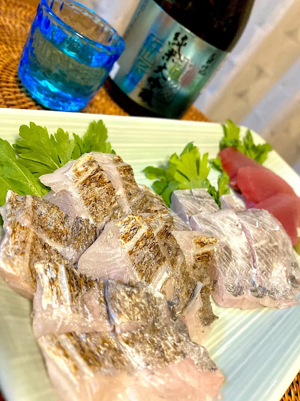 太刀魚の炙り刺し、銀造り、メジマグロの刺身で乾杯😋🍶💕✨|アイさん