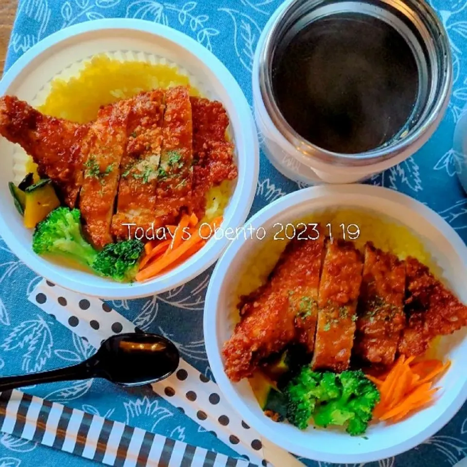 長女のお弁当✨
チキンカツカレー💕|さらママさん