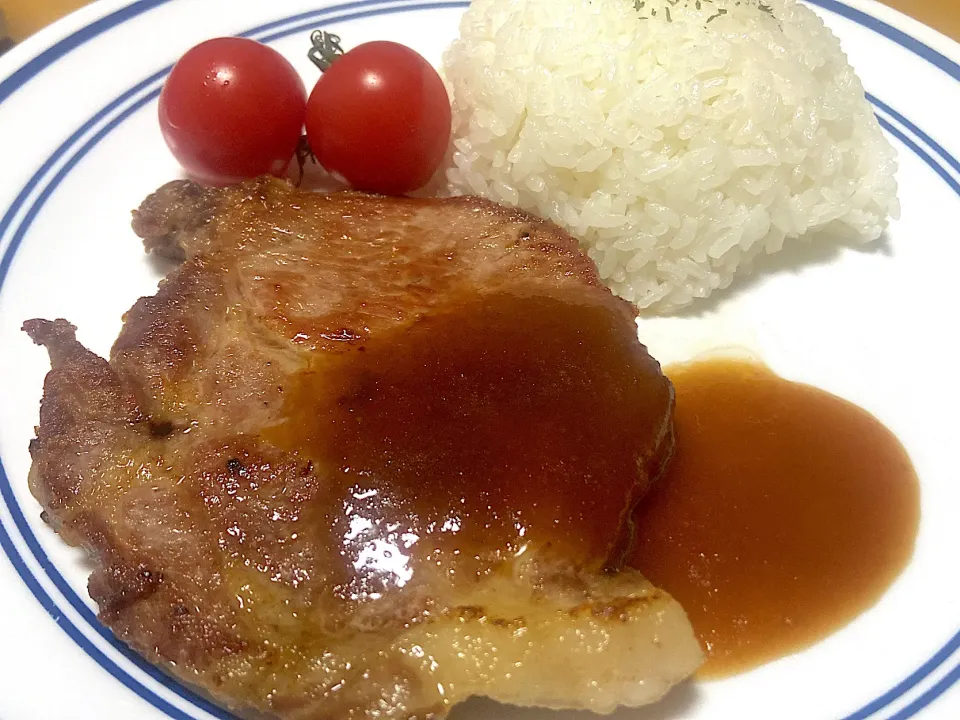 トンテキご飯|サチ😊さん