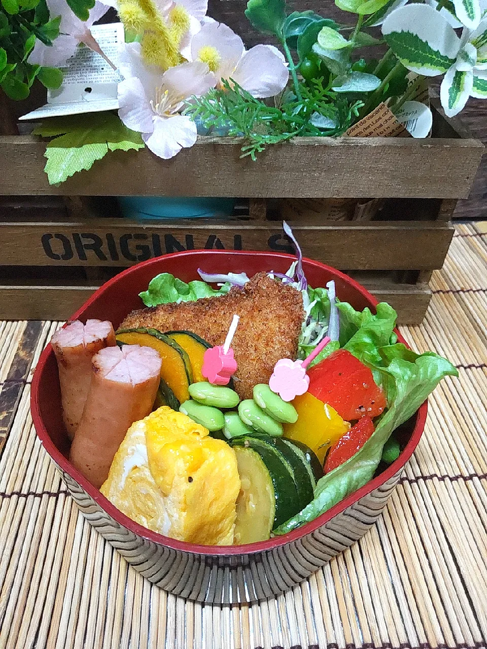 Snapdishの料理写真:タラフライ弁当🍱|クータンさん