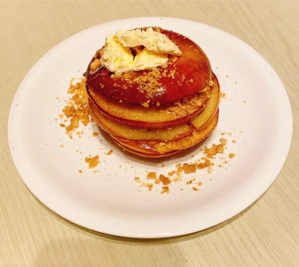 焼きリンゴアイス🍎🍨|ちょこさん