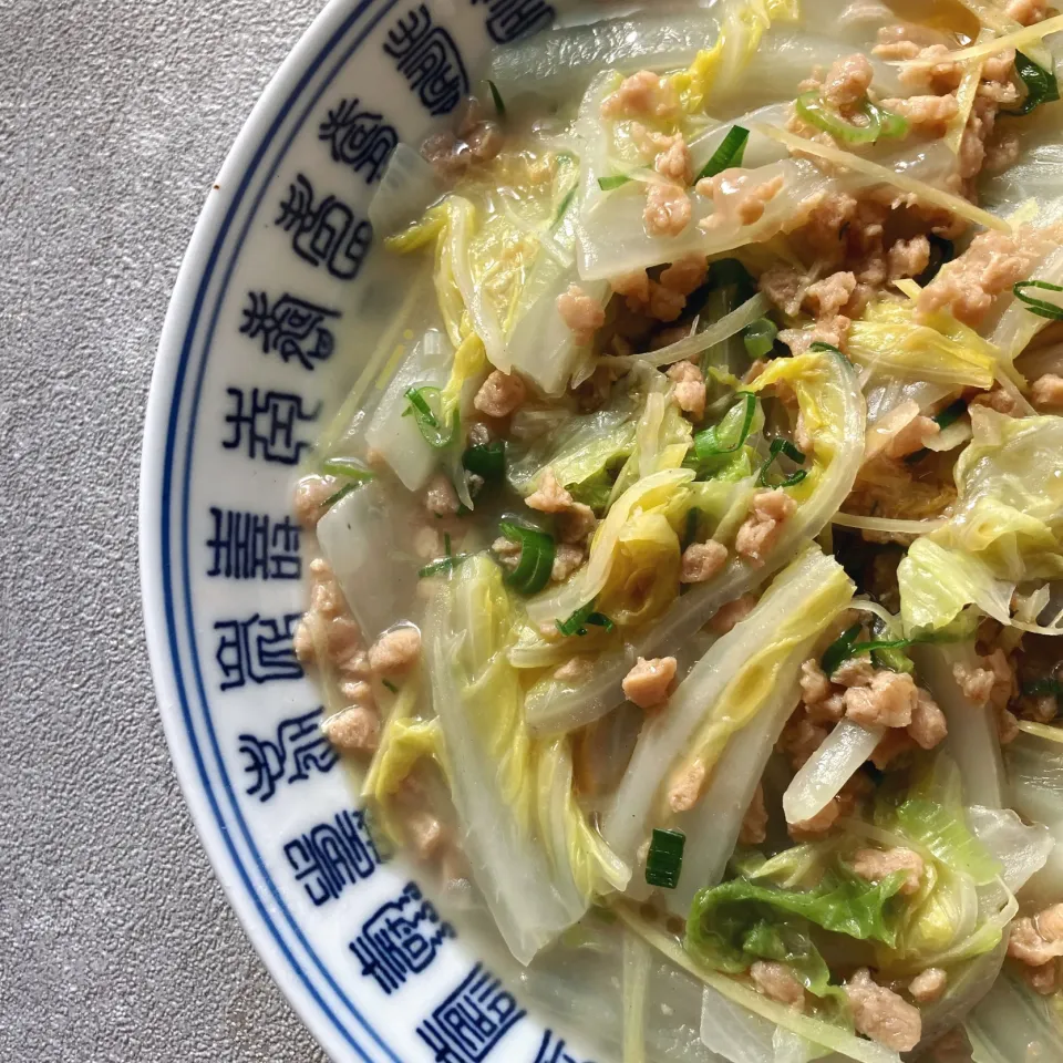 Snapdishの料理写真:大豆のお肉と白菜の生姜炒め煮|izoomさん