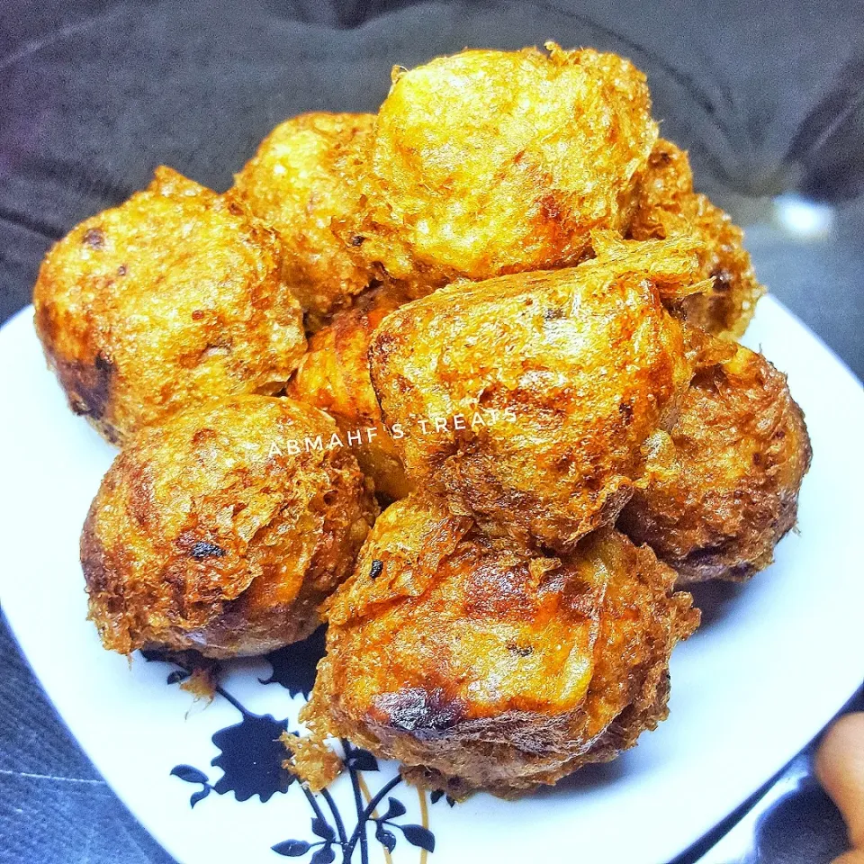 Snapdishの料理写真:sweet potato balls|ABMAHF'S TREATSさん