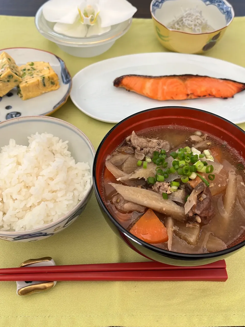 Snapdishの料理写真:大阪も寒ーい❄️❄️寒い時は具沢山の豚汁が沁みるわぁー😊|tamemitiさん