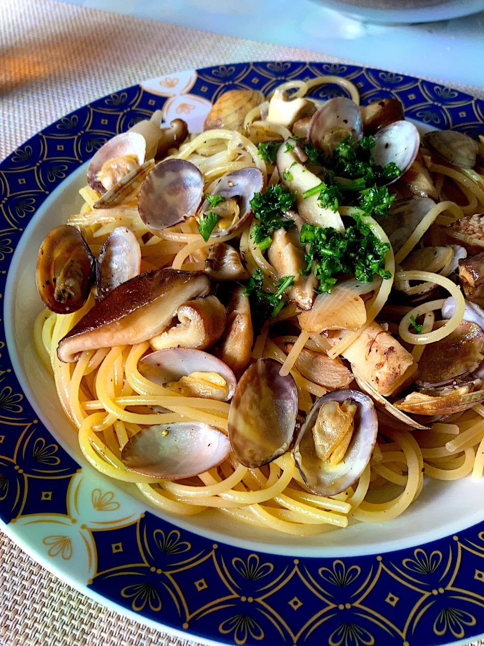 アサリとキノコのパスタ🍝|ジュンコ バイヤーさん