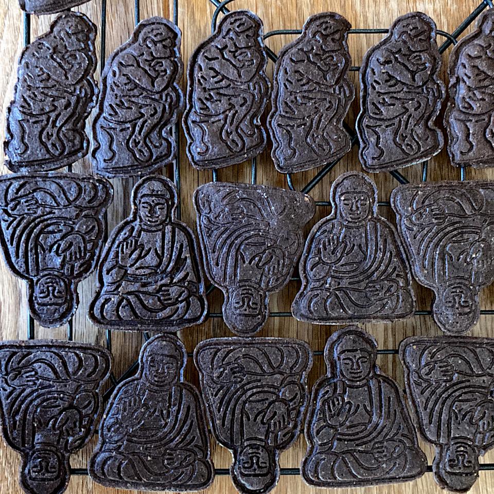 仏像と石像のクッキー