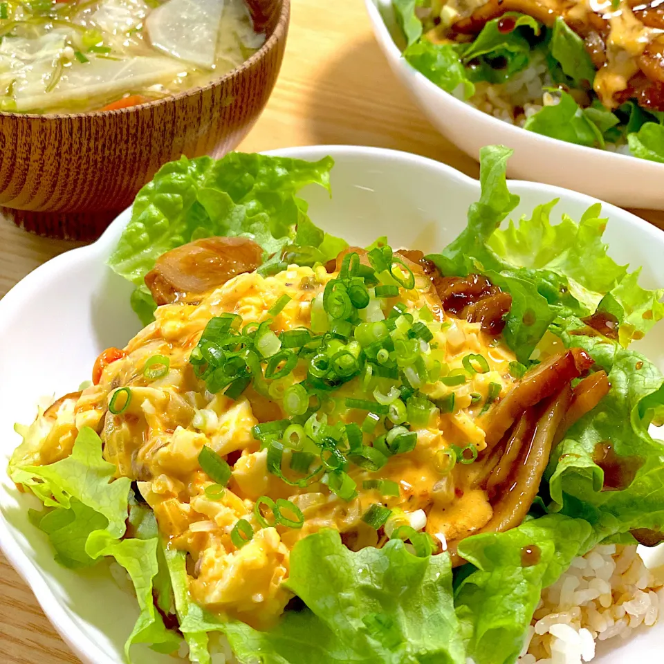 Snapdishの料理写真:鶏の照り焼きタルタル丼|みぃ〜こさん