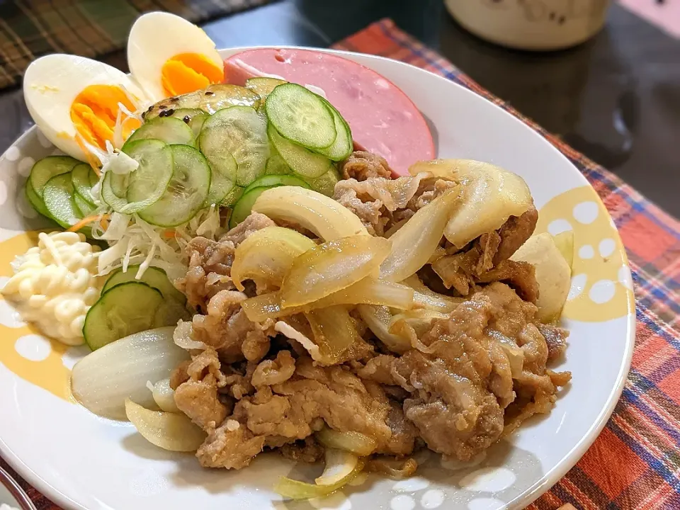 生姜焼き定食✩.*˚|奈津美さん