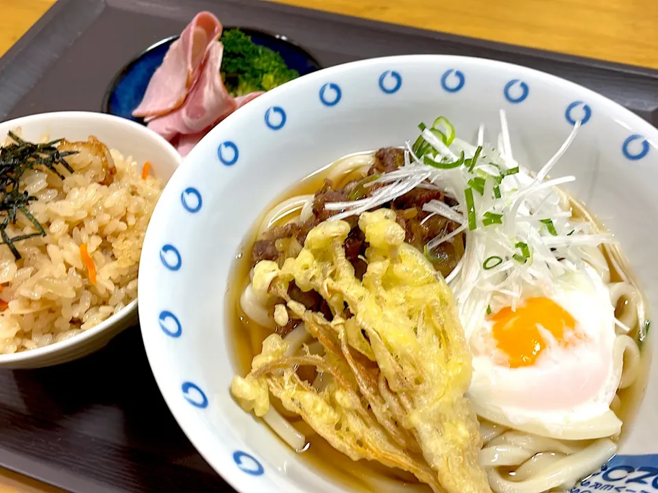 すき焼きぶっかけうどん|ぱぱくんさん