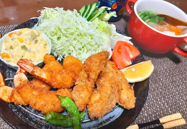 海老フライ🍤牡蠣フライ
蕪のポトフ🍃|びせんさん