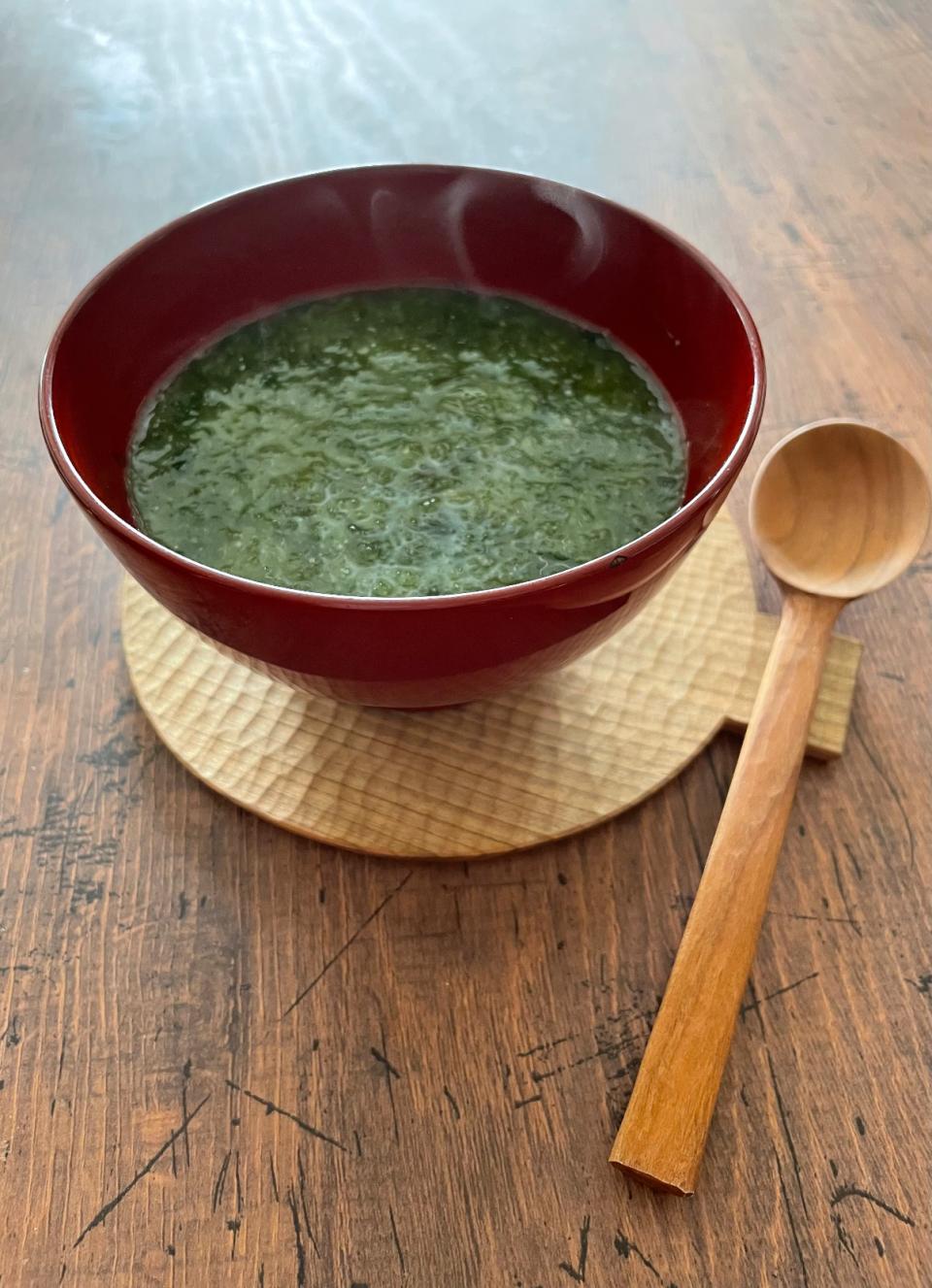 あおさ海苔だらけの白みそ汁