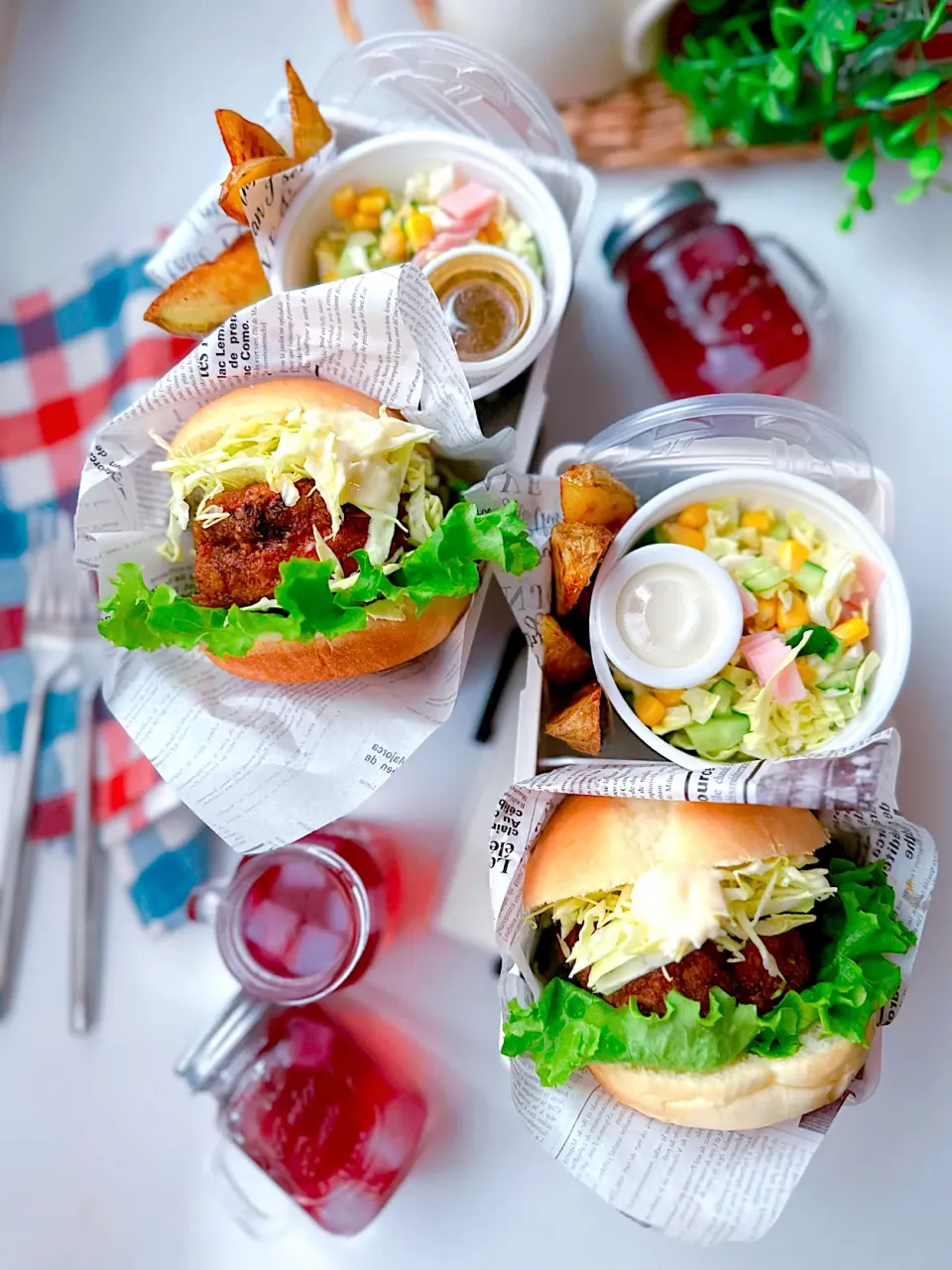 和風チキンカツバーガー弁当🍔|satomiさん