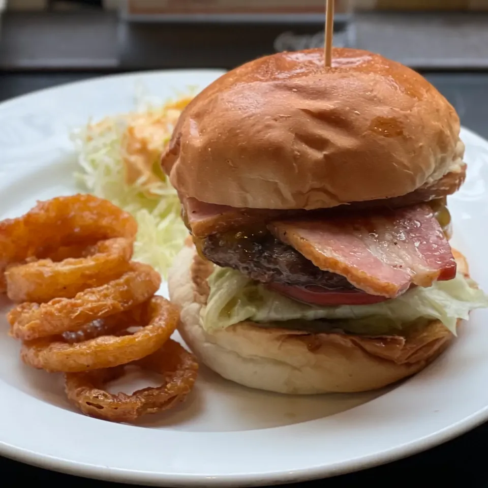 THIS IS THE BURGER ベーコンチーズバーガー|ddr3rdmixさん