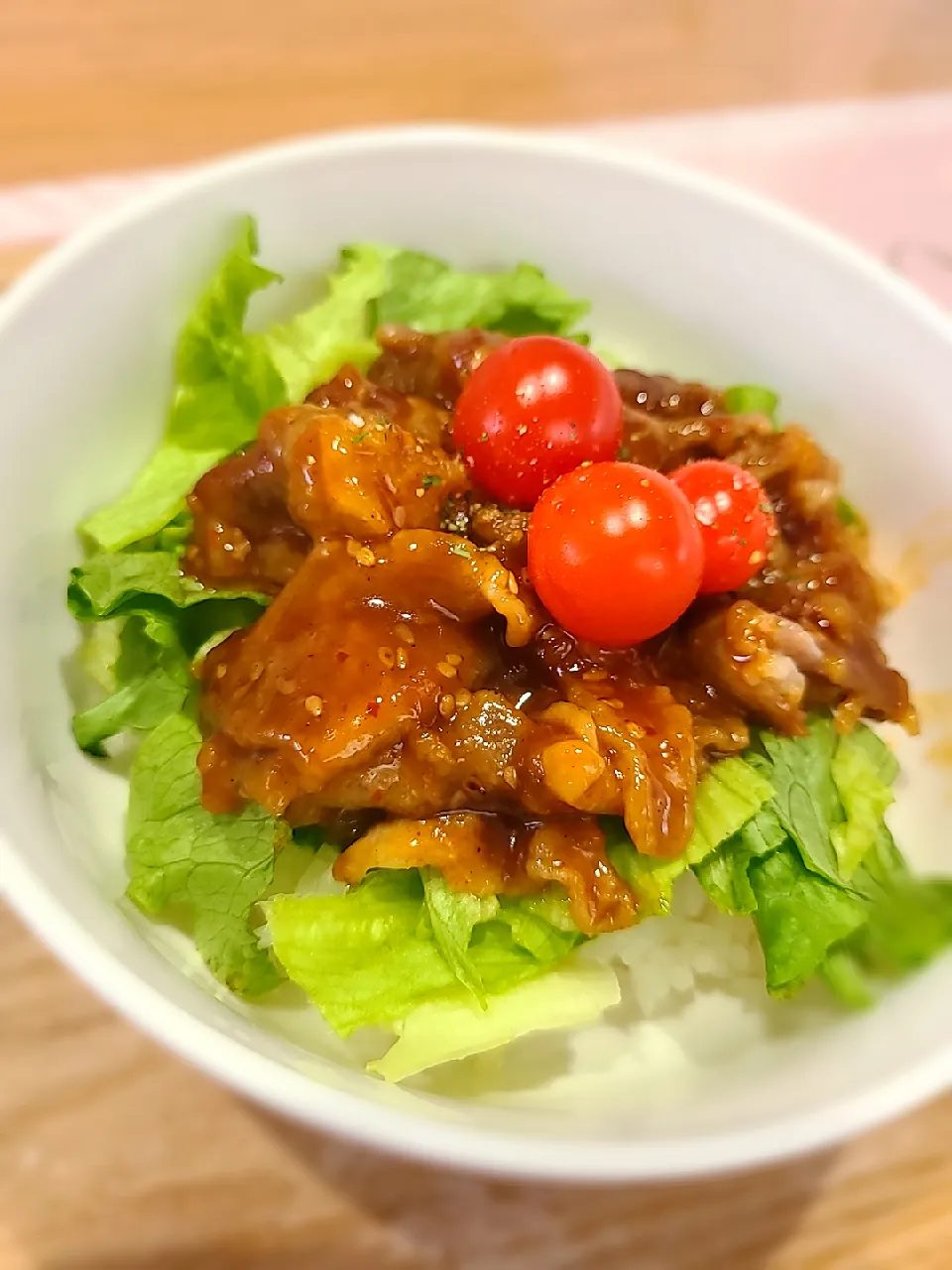 野菜もとって栄養満点 焼肉どんぶり😋|みぽりん♪さん