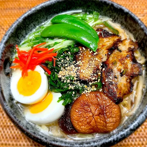 「水菜」を使ってみたSnapdishの料理・レシピ写真:我が家の特製塩ラーメン