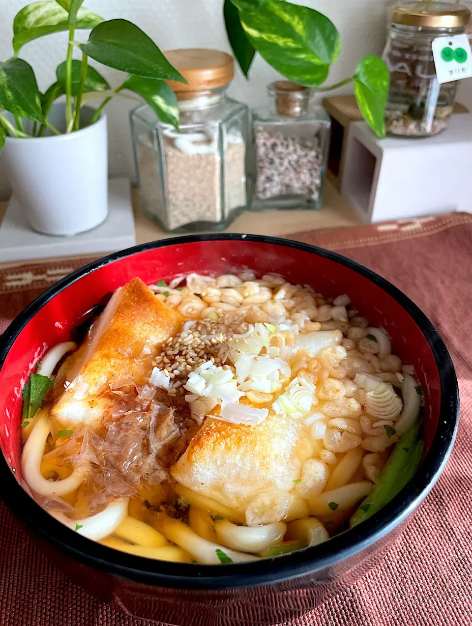 Snapdishの料理写真:長男のランチに力もちうどん|だまさん