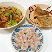 鶏モモと青梗菜のオイスターソース炒め
鱸のムニエル
カニ焼売(冷食)|ぷるさんさん