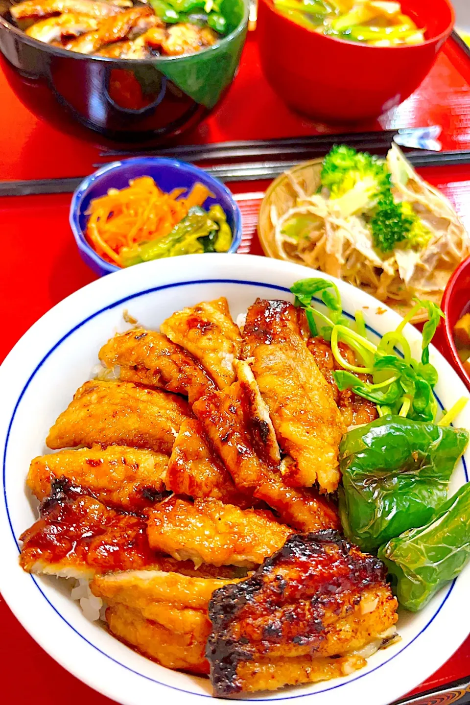 いわしの蒲焼き丼😍これはもう鰻丼レベルでうますぎた😋🍻😍|ゆかこさん