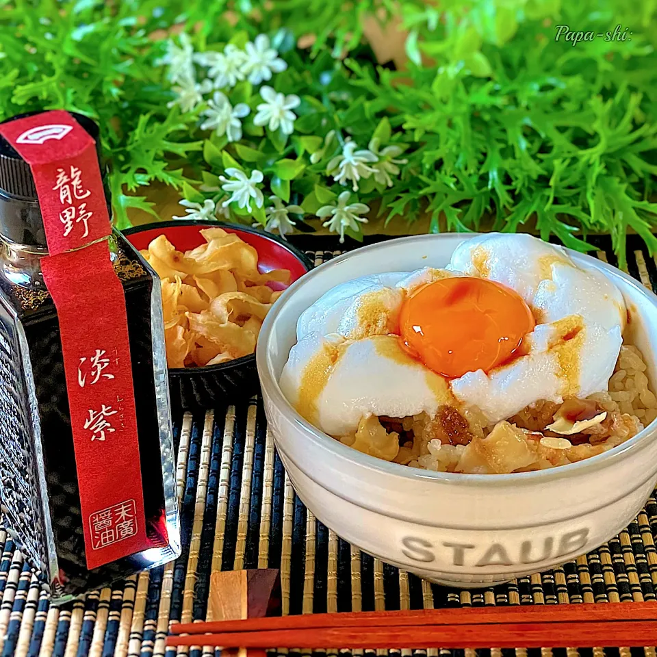 帆立貝ひもとバター醤油の炊き込みご飯でTKG🥚|パパ氏さん