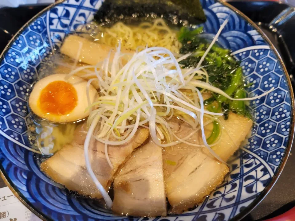 生姜塩ラーメン|花鳥風月オルフィさん