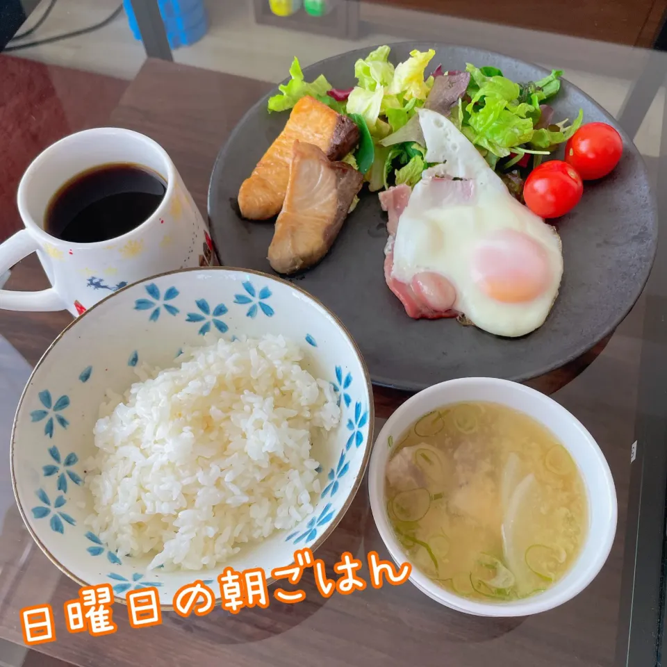 Snapdishの料理写真:日曜日の朝ごはん🐟ブリ大量消費大作戦①|emahaさん