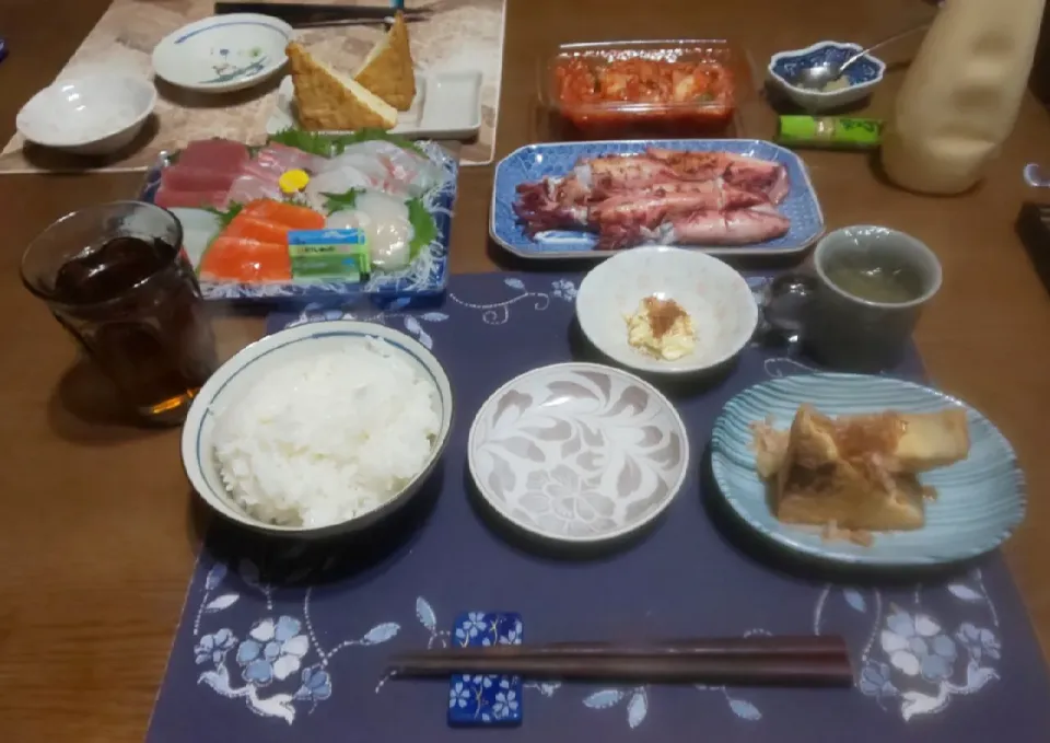 刺身盛り合わせとイカ焼き(夕飯)|enarinさん