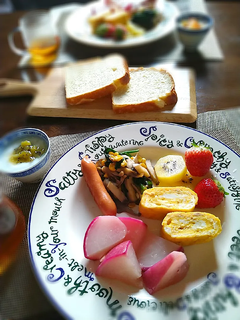 Snapdishの料理写真:朝ごはん🌅！|まめころさん