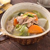 豚こまと冬野菜の中華風スープ