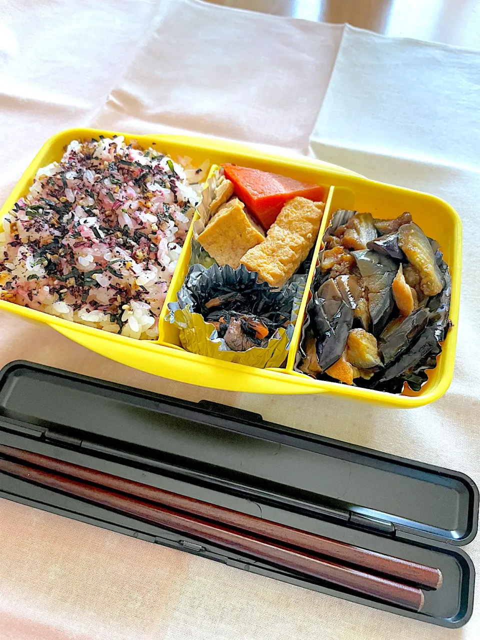 Snapdishの料理写真:ぶりの照り焼き弁当|黒蜜きなこさん