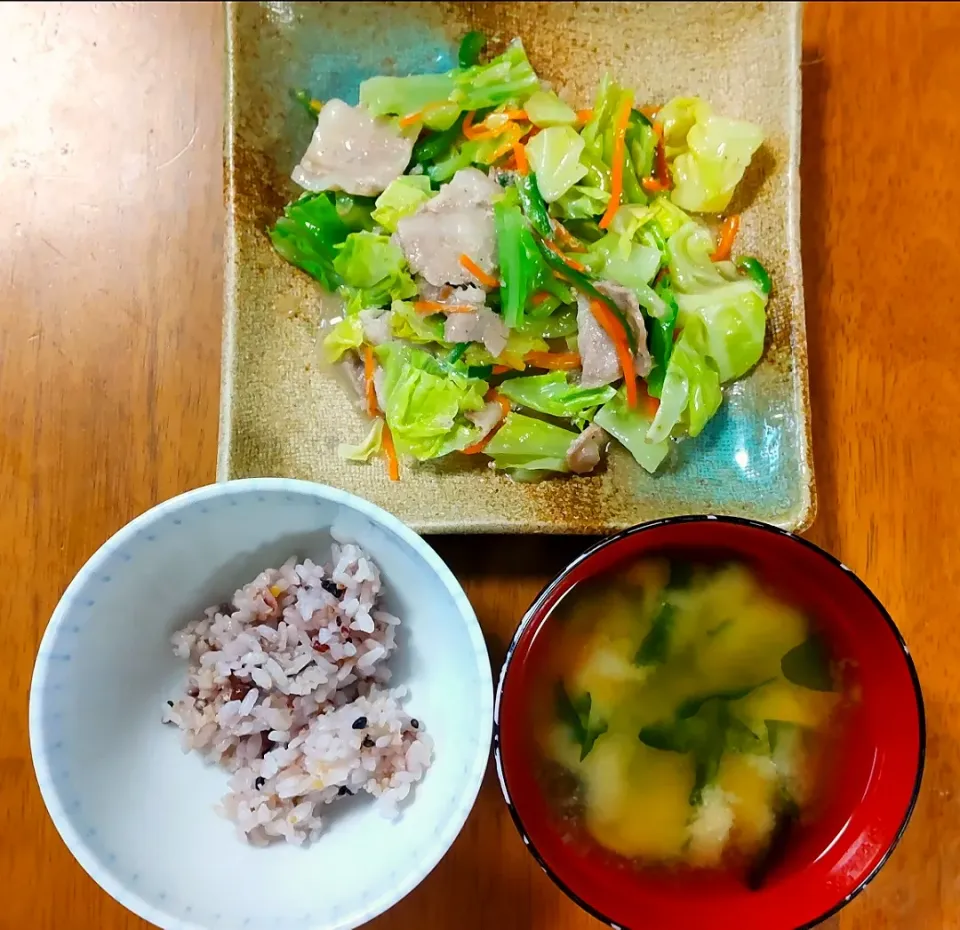 2023 0128　豚肉の塩レモン蒸し　豆腐とわかめのお味噌汁|いもこ。さん